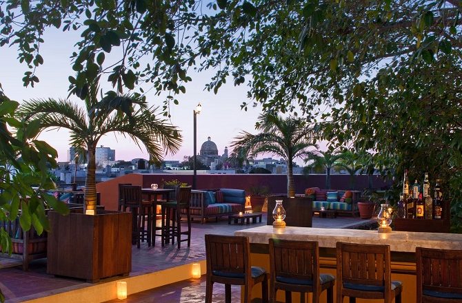 The rooftop bar at Hotel Puerta Campeche