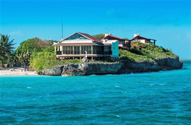 Villa Las Brujas was the first hotel on Cayo Las Brujas