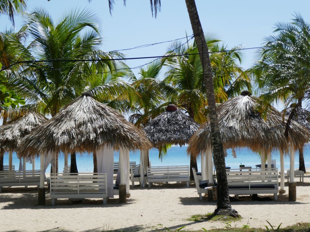 Arenas Beach Seating