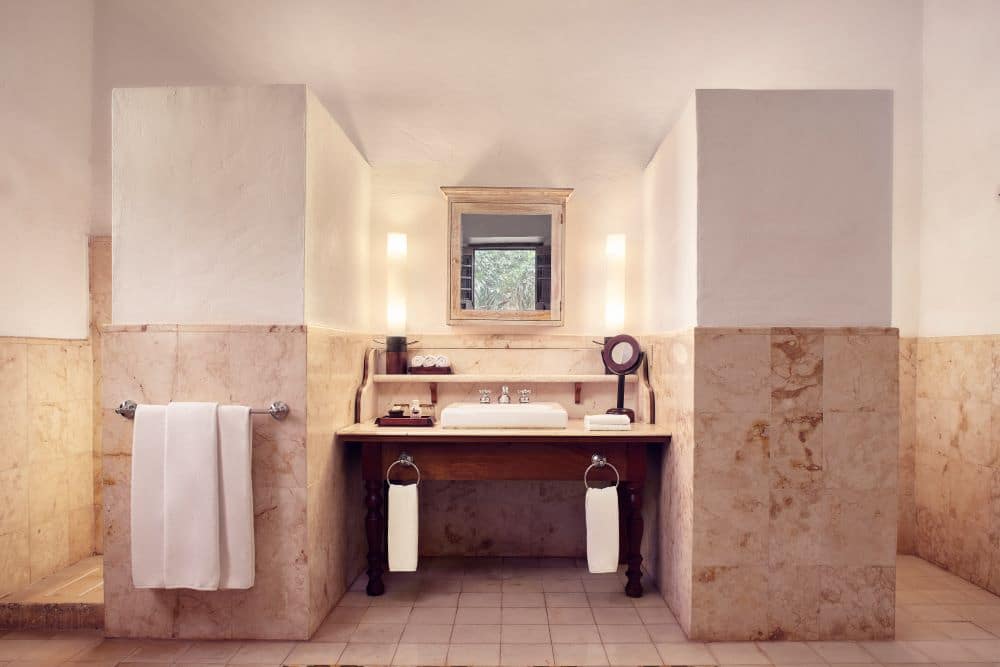 Hacienda Bathroom Temozon